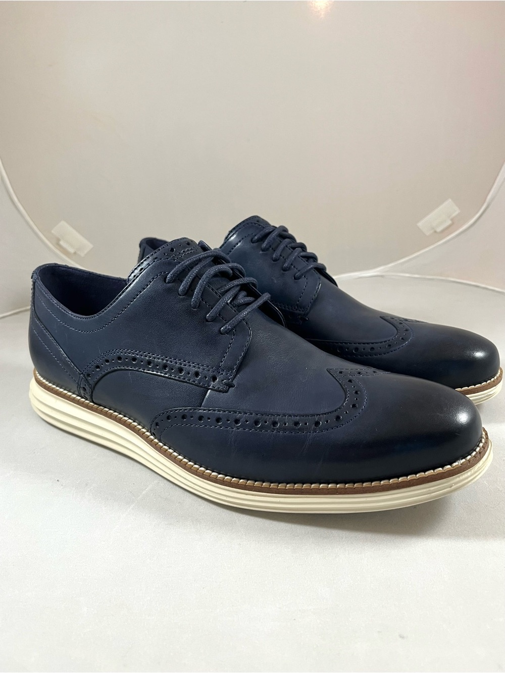 NIB Cole Haan Original Grand Shortwing Navy Leather Oxford with Ivory Sole